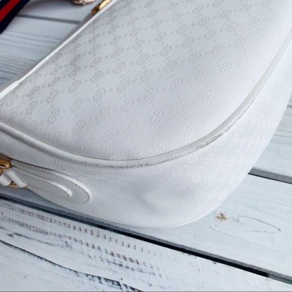 VINTAGE GUCCI MICRO GG WHITE ZIP SADDLE HANDBAG - Picture 5 of 14